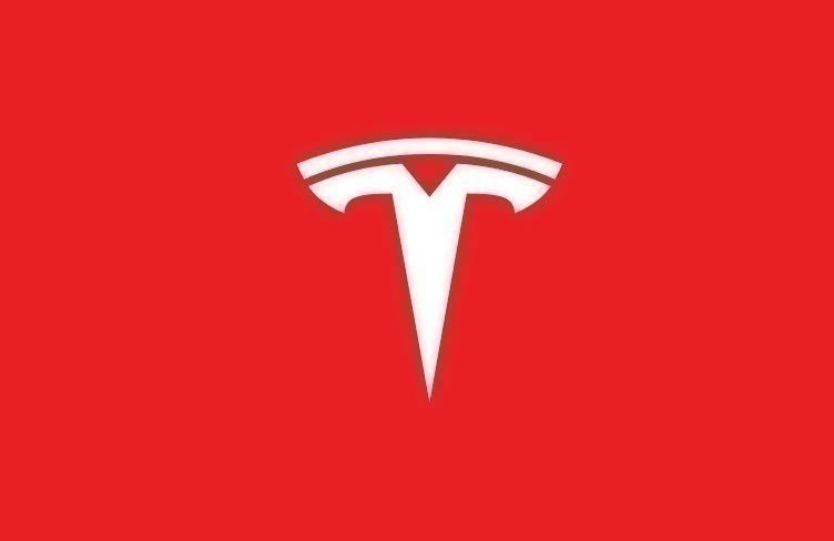 Tesla akcie jsou právě na rekordní hodnotě!